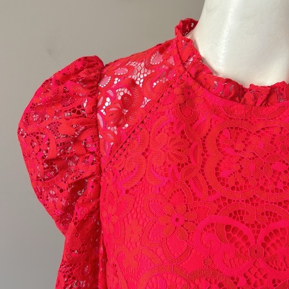 Lilly Pulitzer Averi Lace Top Ruby Red Two Tone Carnival Lace Shirt Sz S - Picture 5 of 16